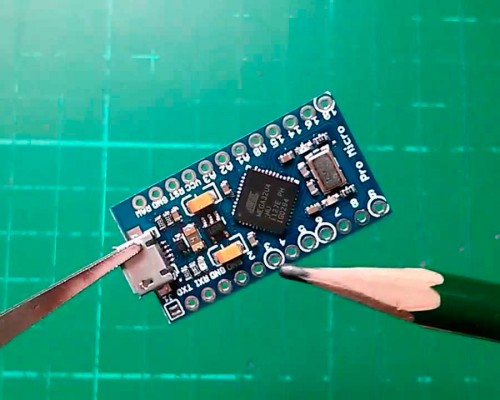 Плата "Arduino Pro Micro" (Leonardo ATmega32U4) Плата "Arduino Pro Micro" (Leonardo ATmega32U4)