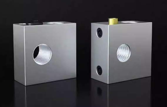 Нагревательный блок для MAKERBOT MK7 MK8