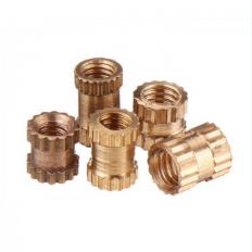 Втулки резьбовые для пластика