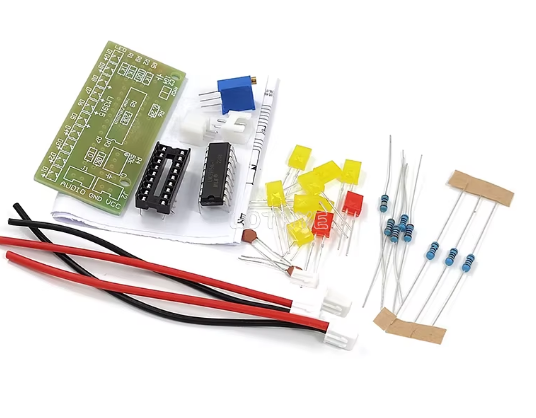 DIY Десятисегментный аудиоиндикатор на базе LM 3915